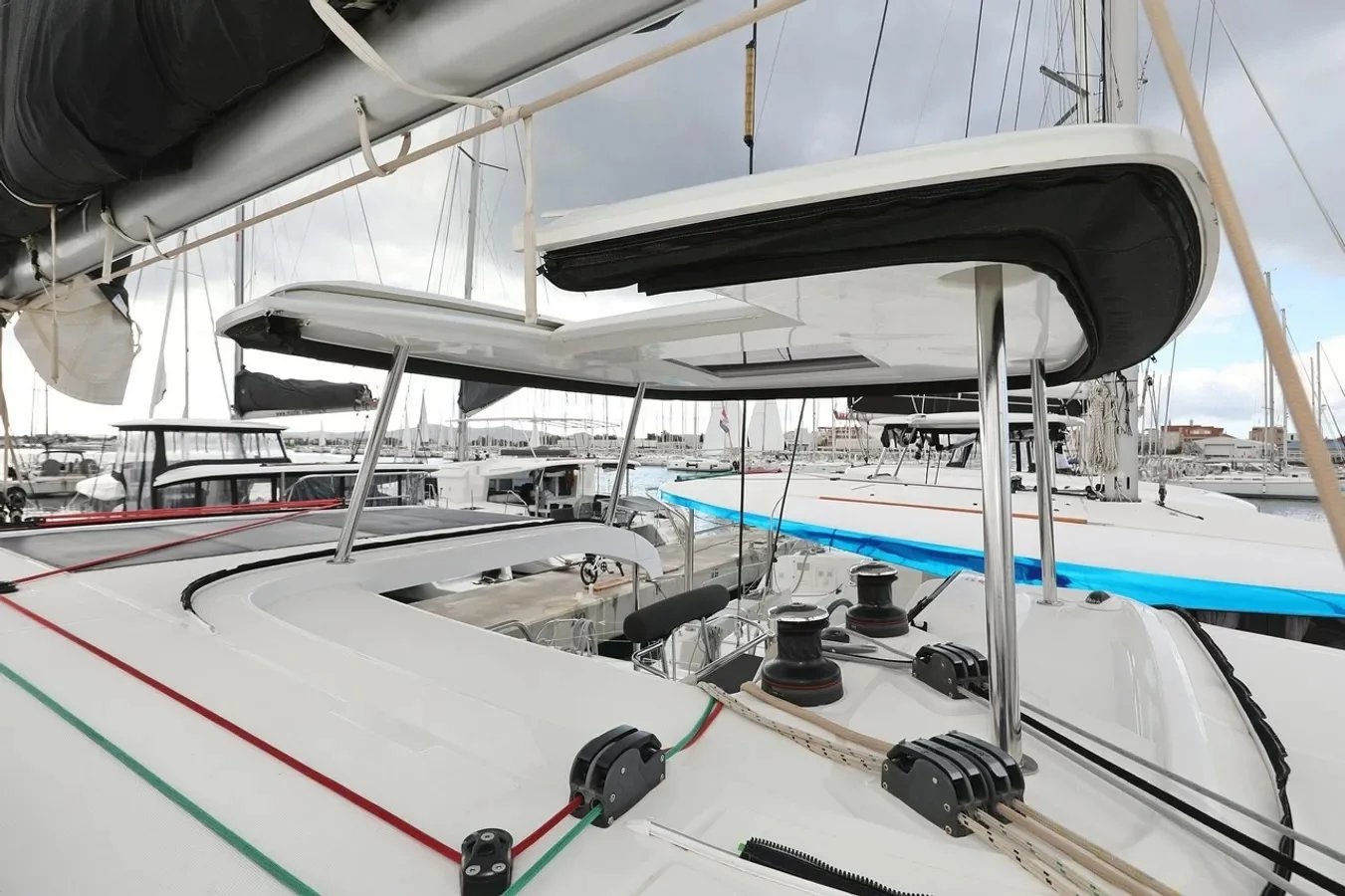 Lagoon 42 - 4 + 2 cab. (Lila)  - 8