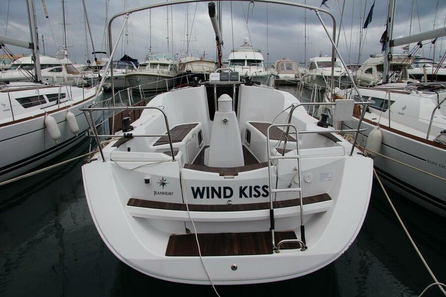 Wind Kiss - 2
