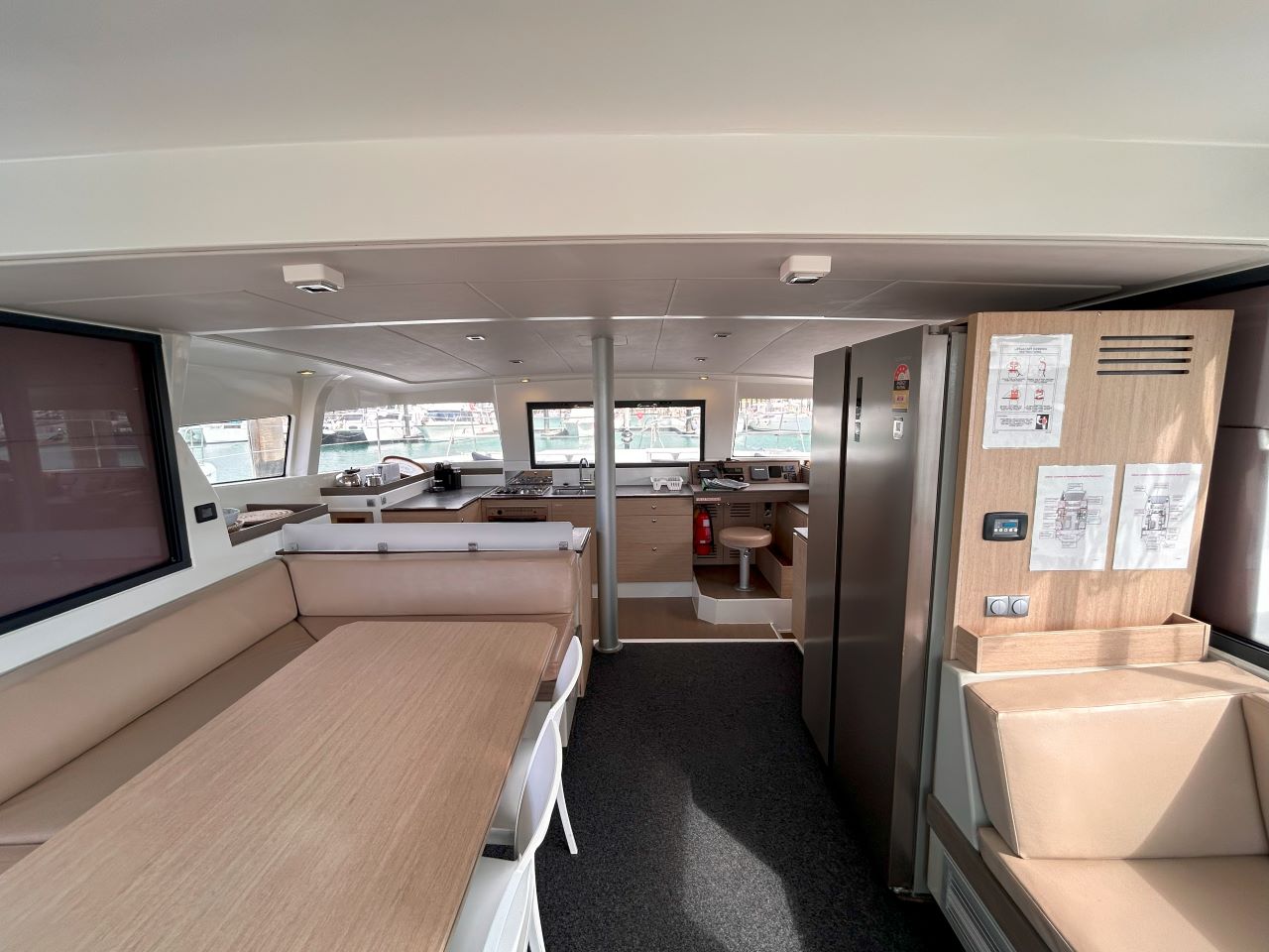 Photo #5 - Bali 4.3 (CELENO) in Airlie Beach - 42133