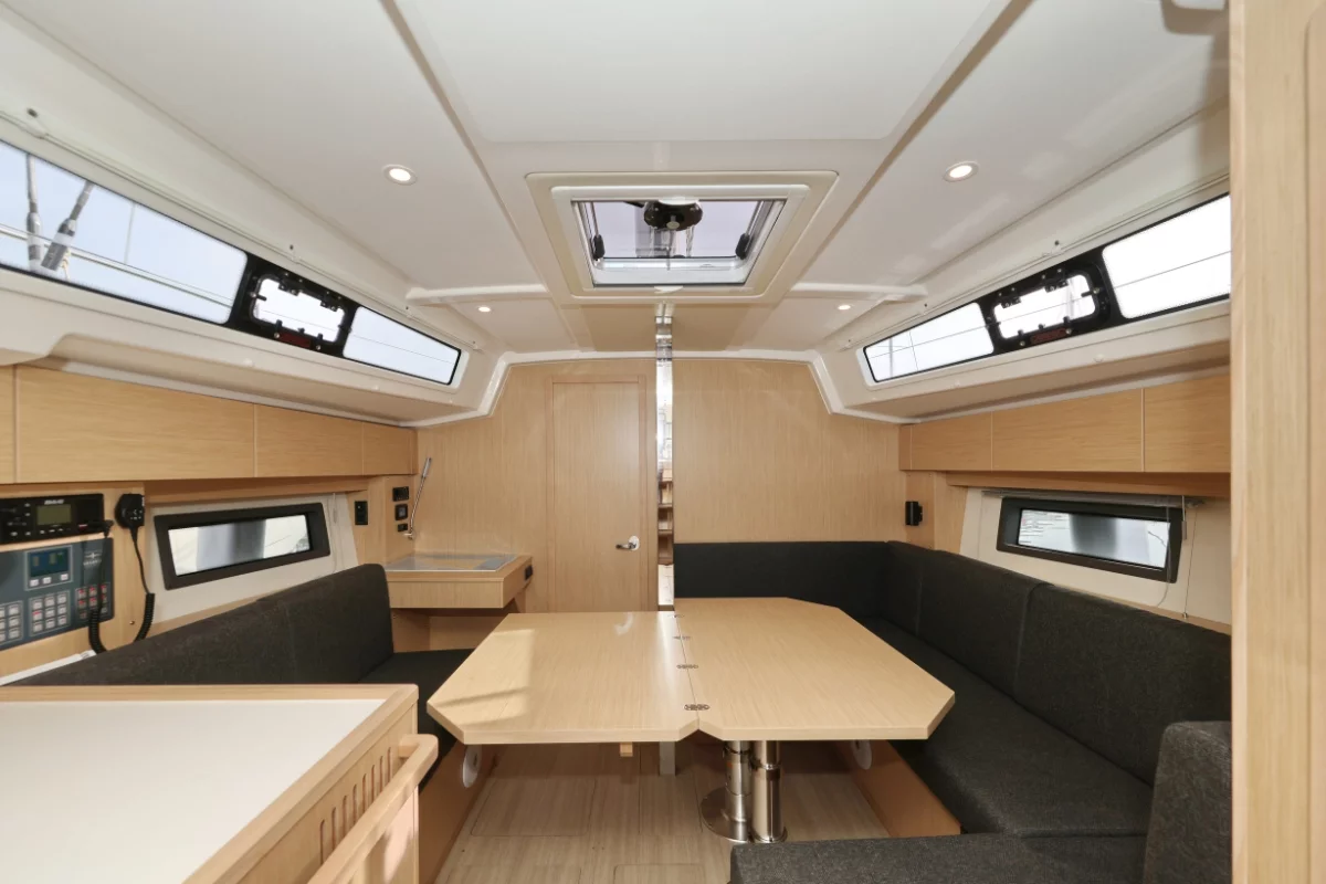 Bavaria C38 (Freewise)  - 10