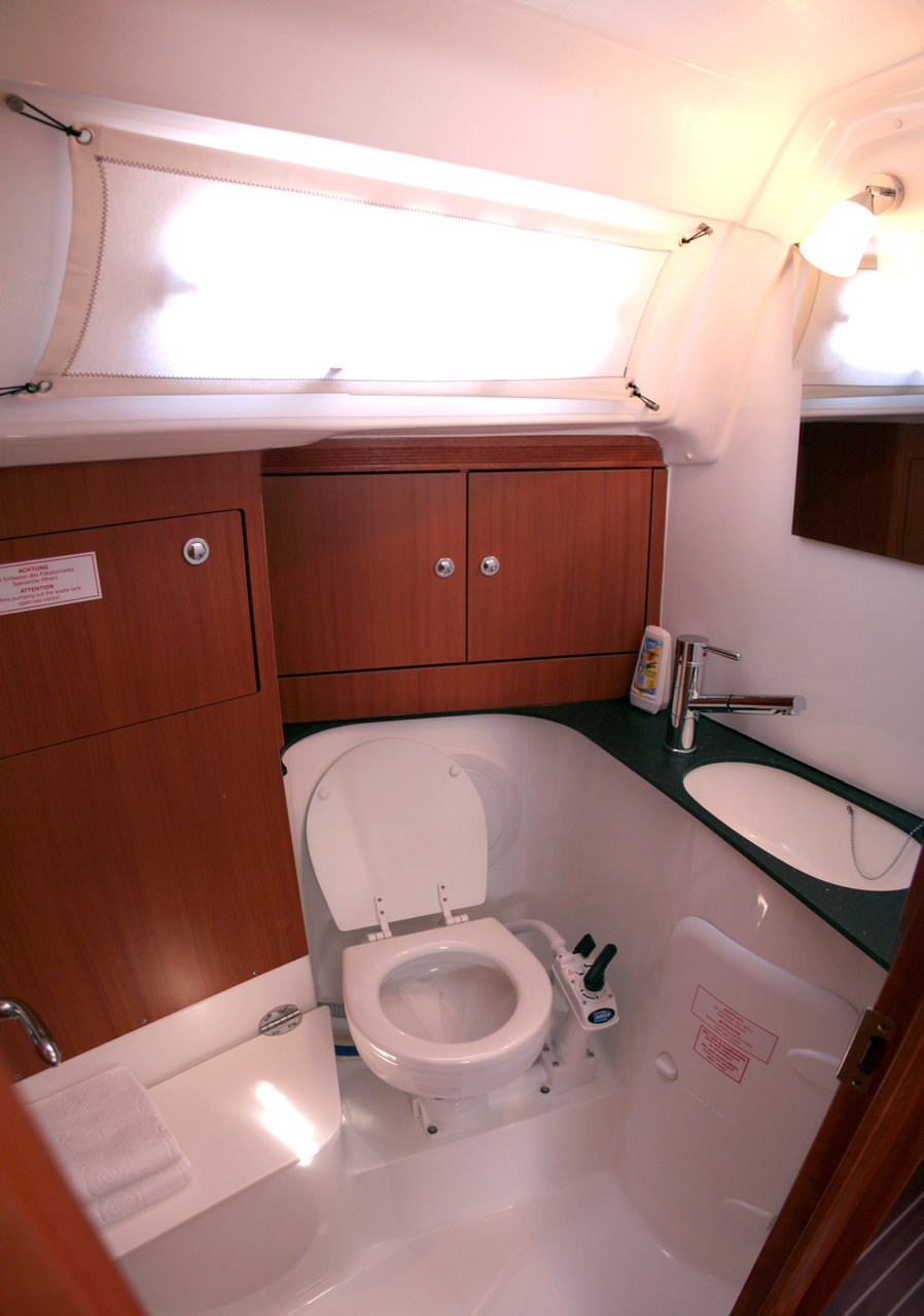 Photo #13 - Bavaria 51 Cruiser (MH 22) en Murter - 42194