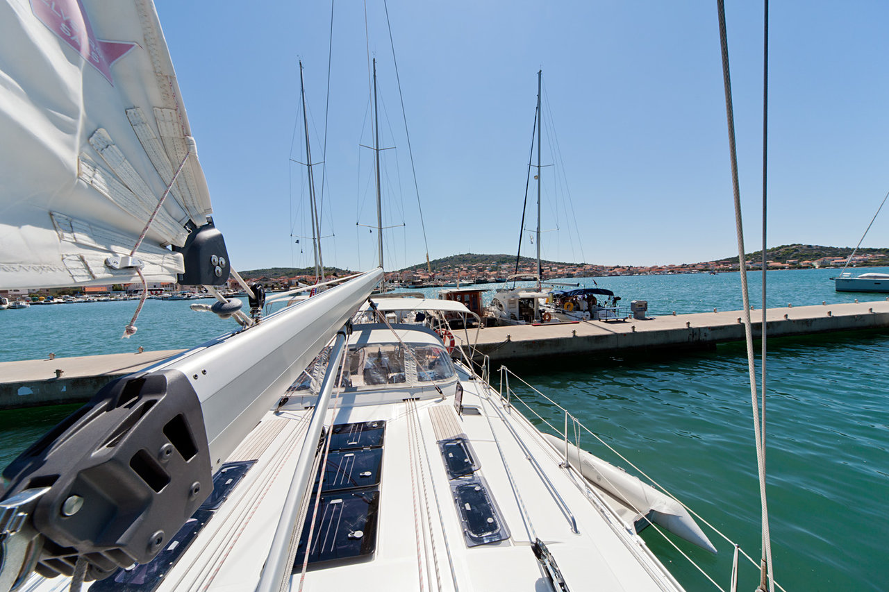 Photo #13 - Bavaria Cruiser 50 (MH 29) in Murter - 42199