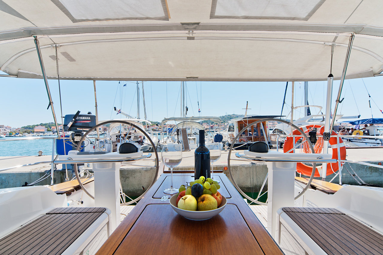 Photo #15 - Bavaria Cruiser 50 (MH 29) in Murter - 42199