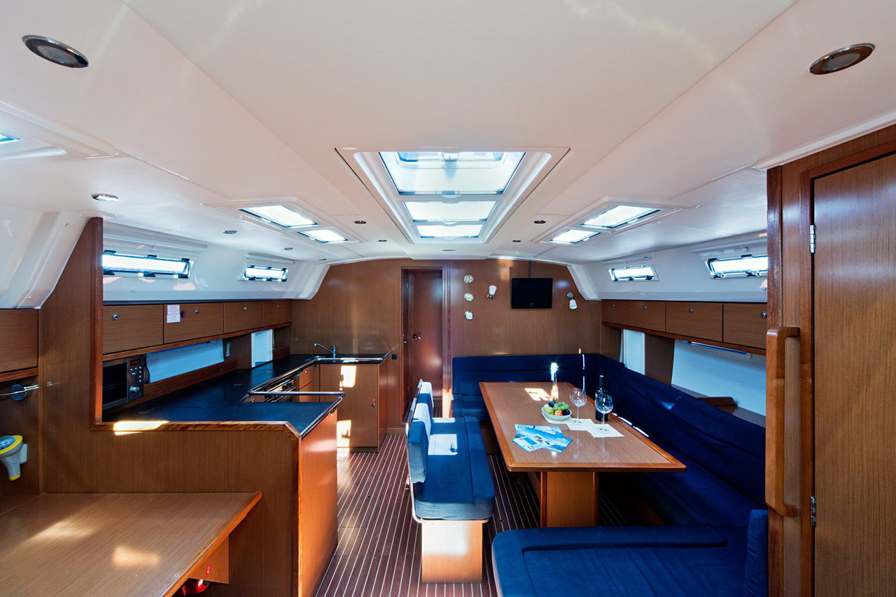 Photo #17 - Bavaria Cruiser 50 (MH 29) in Murter - 42199