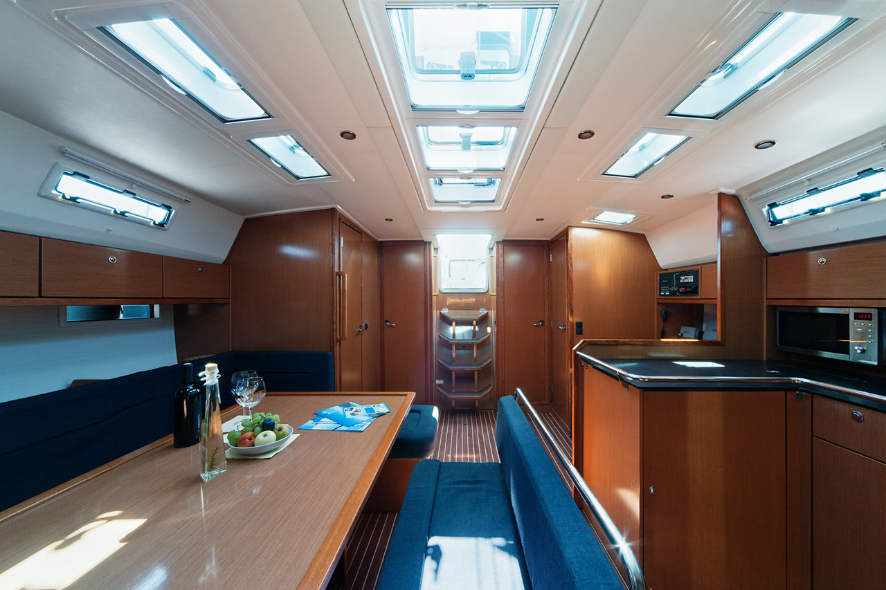 Photo #19 - Bavaria Cruiser 50 (MH 29) in Murter - 42199