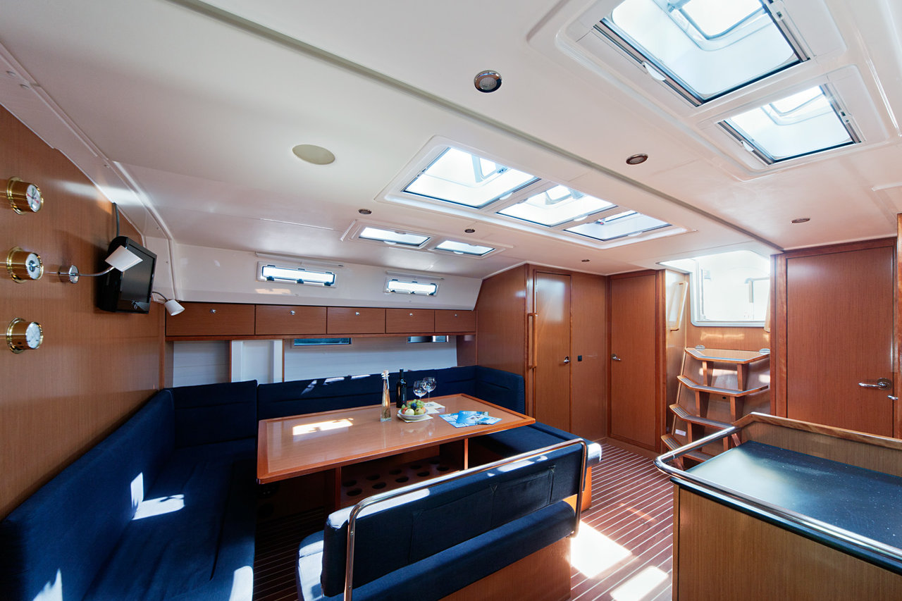 Photo #20 - Bavaria Cruiser 50 (MH 29) in Murter - 42199