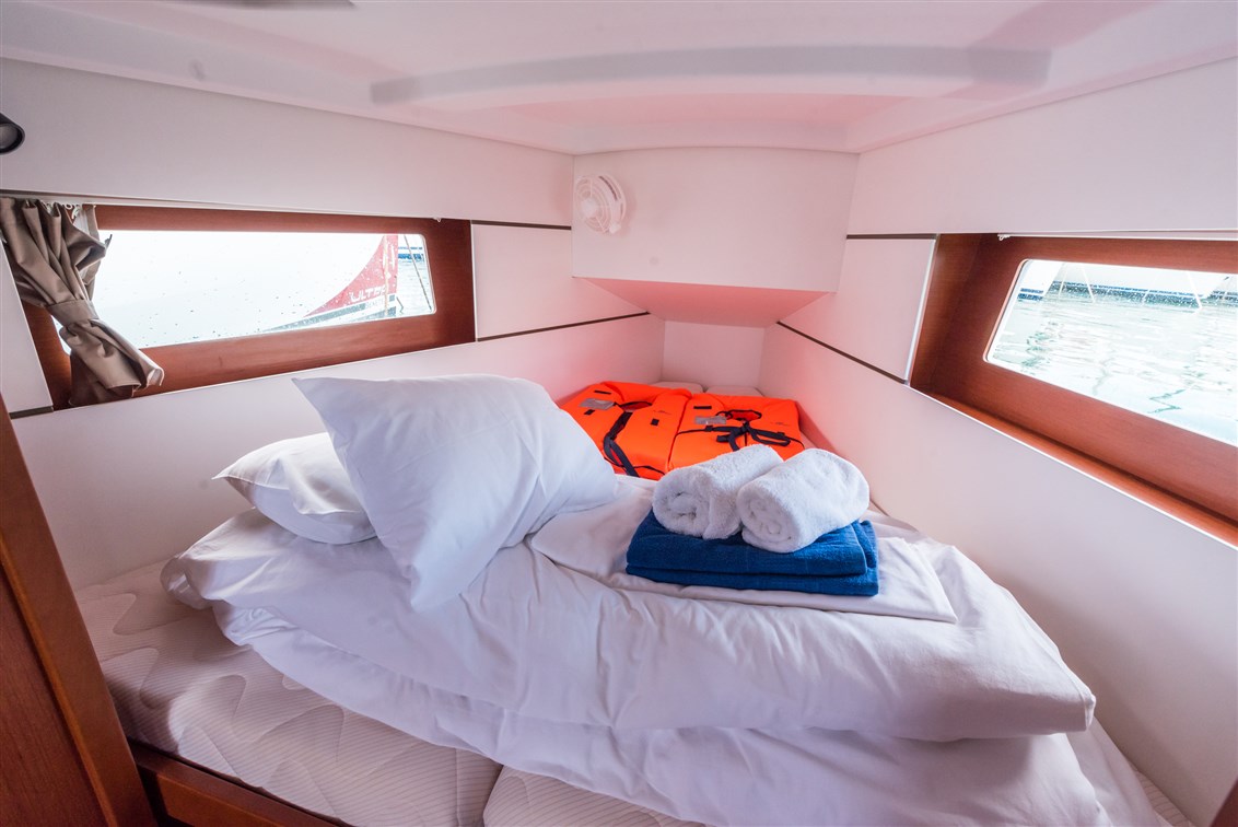 Photo #13 - Oceanis 35.1 (Lampuga) en Split - 42242