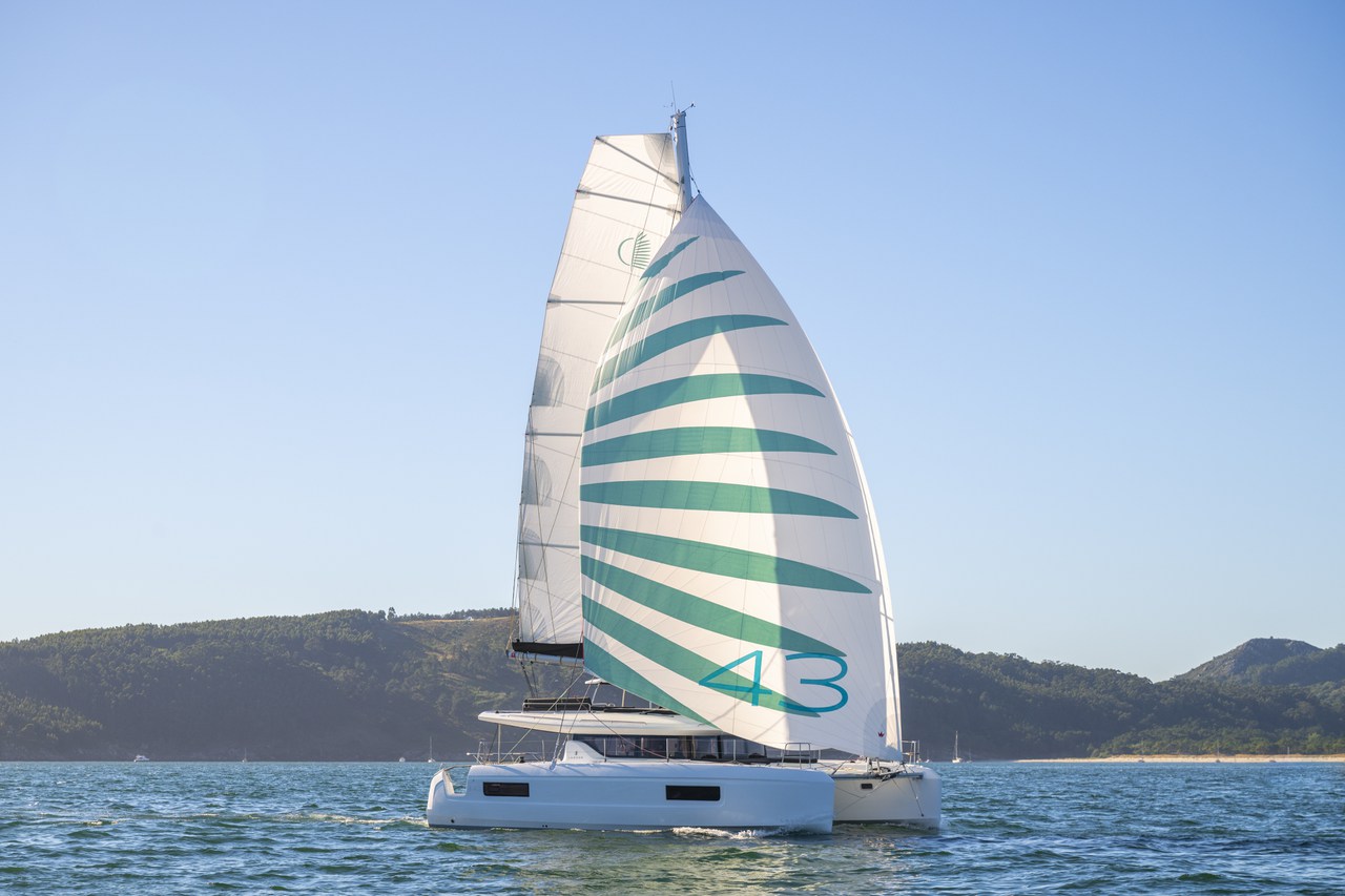Photo #8 - Lagoon 43 - 4 + 2 cab. (Fox) in Trogir - 42249