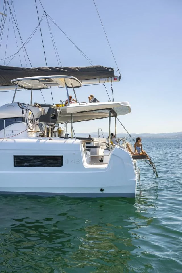 Lagoon 43 - 4 + 2 cab. (Stela)  - 8