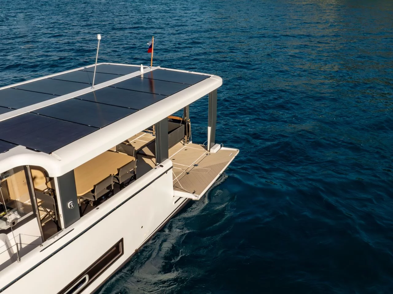 Island Cruising Boat - 4 + 1 cab. (SEALODGE II)  - 8