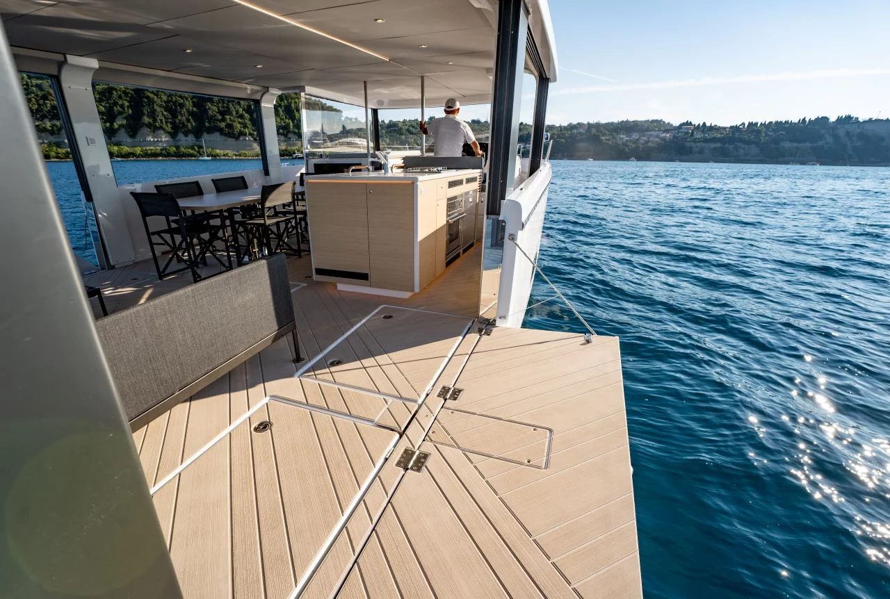 Island Cruising Boat - 4 + 1 cab. (SEALODGE II)  - 9