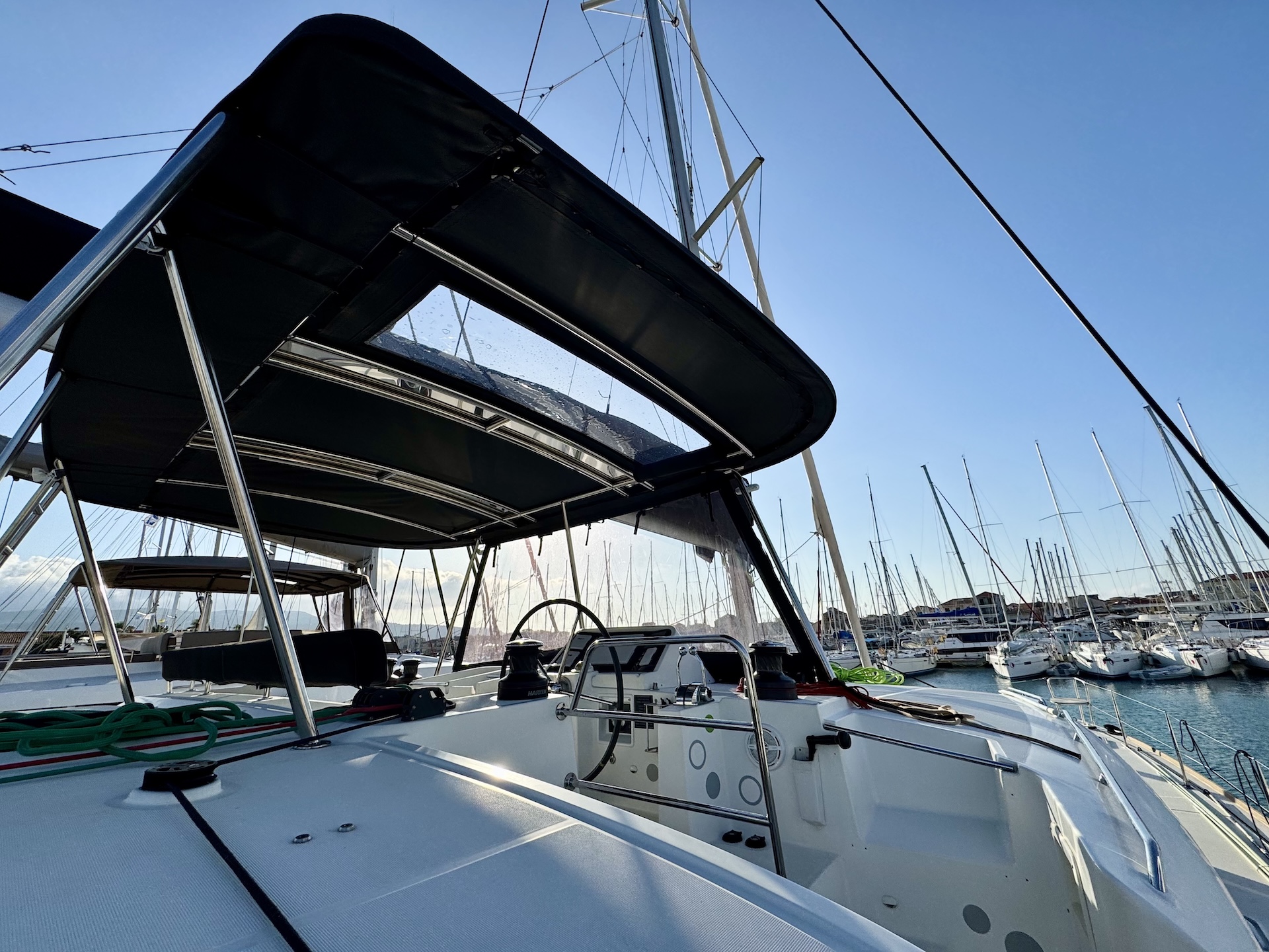 Photo #7 - Lagoon 450 F - 4 + 1 cab. (EmoSEAon) in Lefkada - 42262