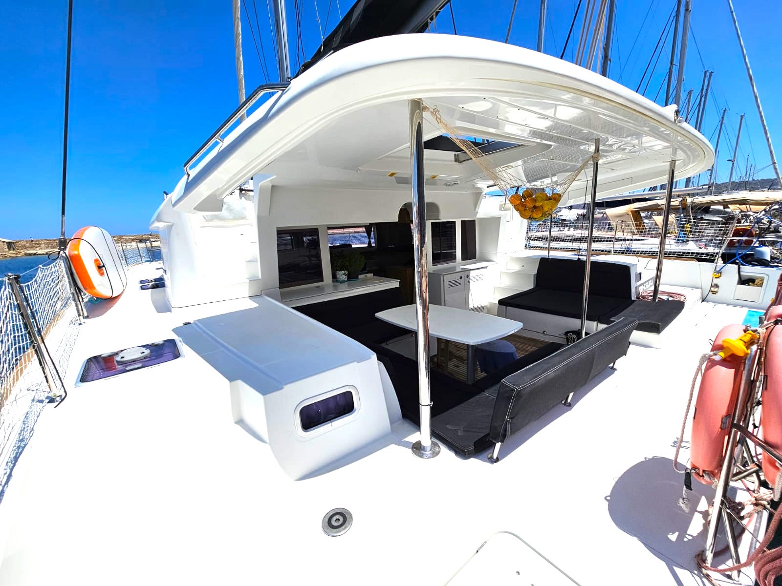 Photo #12 - Lagoon 450 F - 4 + 1 cab. (EmoSEAon) in Lefkada - 42262