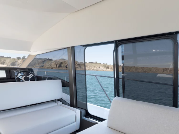 Prestige 520 Flybridge (Medusa)  - 5