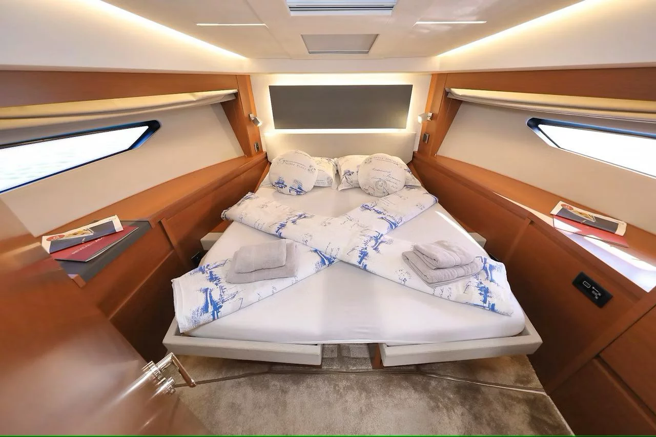 Prestige 520 Flybridge (Medusa)  - 31