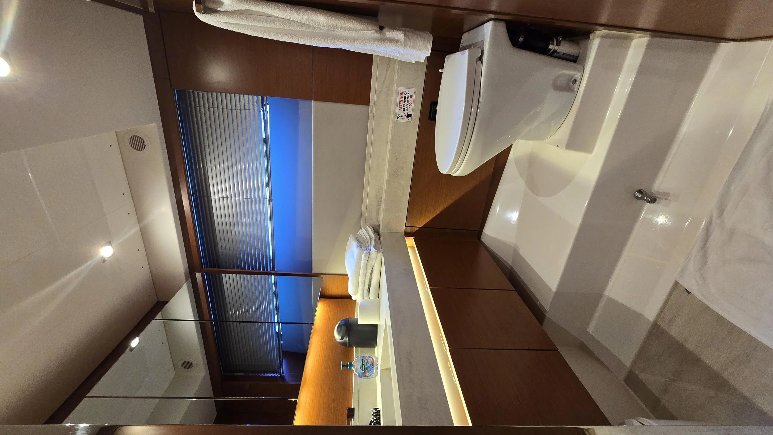 Prestige 520 Flybridge (Medusa)  - 24