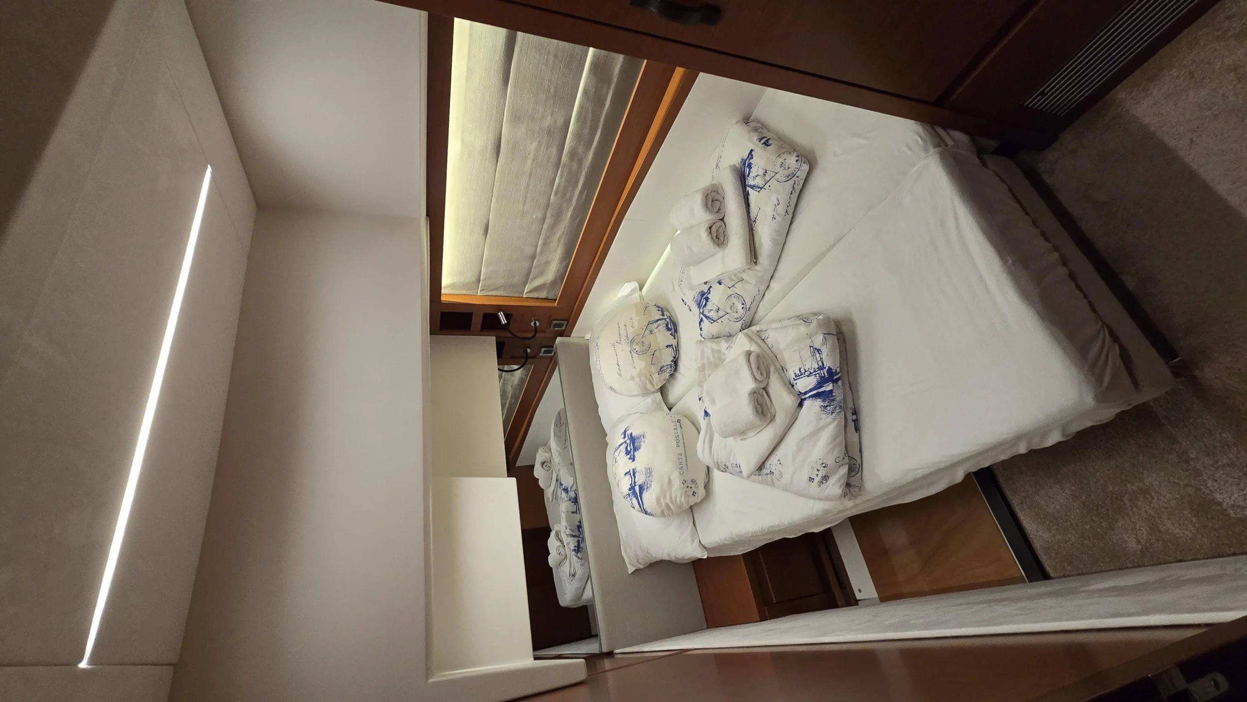 Prestige 520 Flybridge (Medusa)  - 32