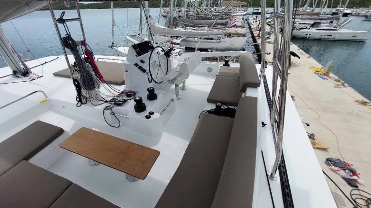 Dufour 48 Catamaran - 5 + 1 cab. (Dreamland)  - 6