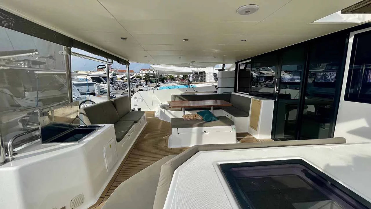 Dufour 48 Catamaran - 5 + 1 cab. (Dreamland)  - 10