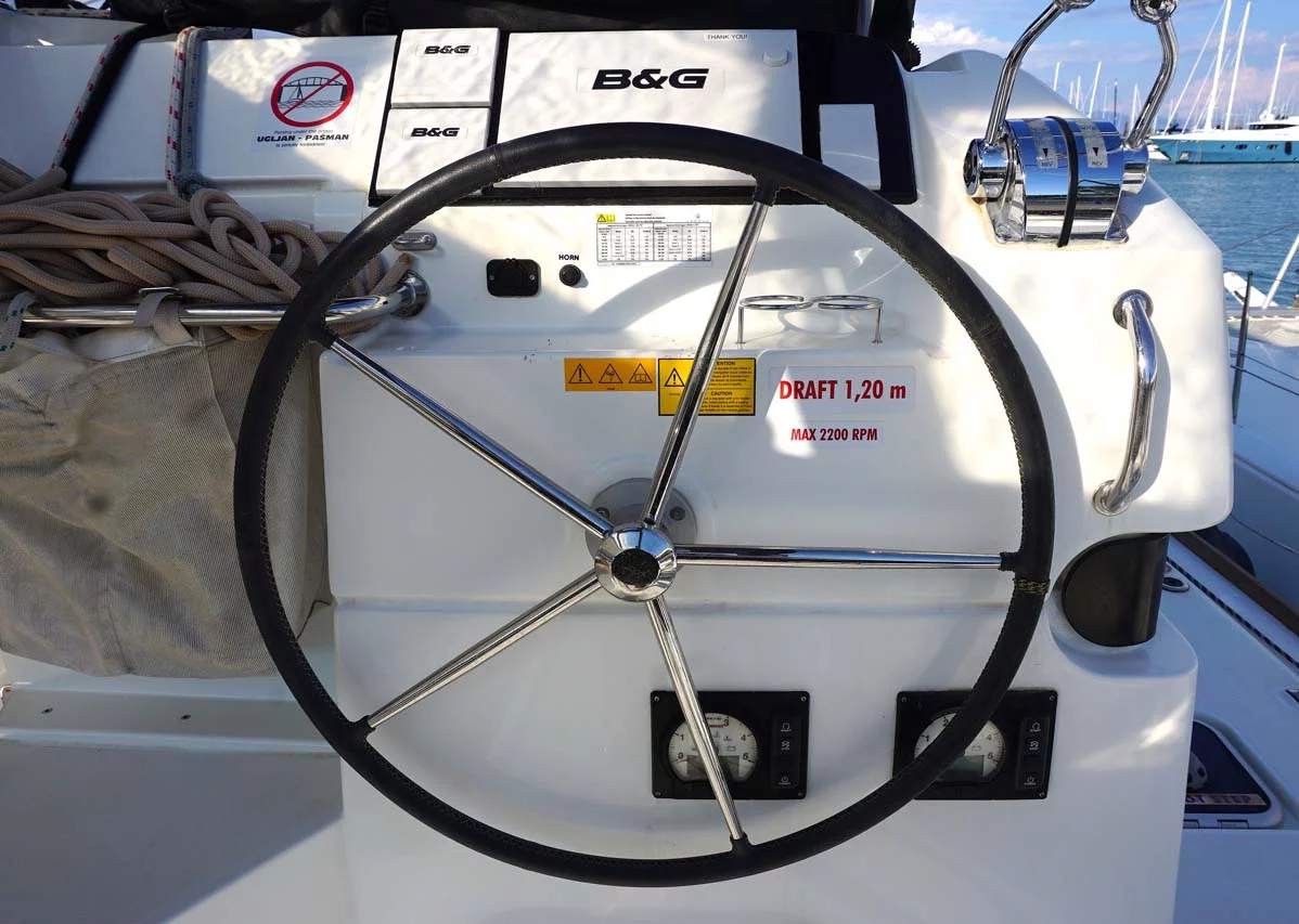 Lagoon 40 - 4 + 2 cab (Jessica)  - 7