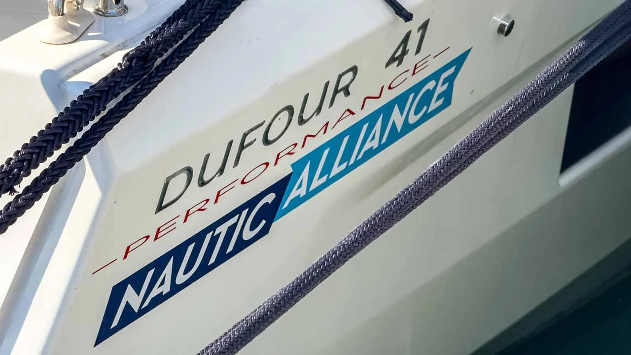 Dufour 41 Performance - 3 cab. (Nine to five)  - 11