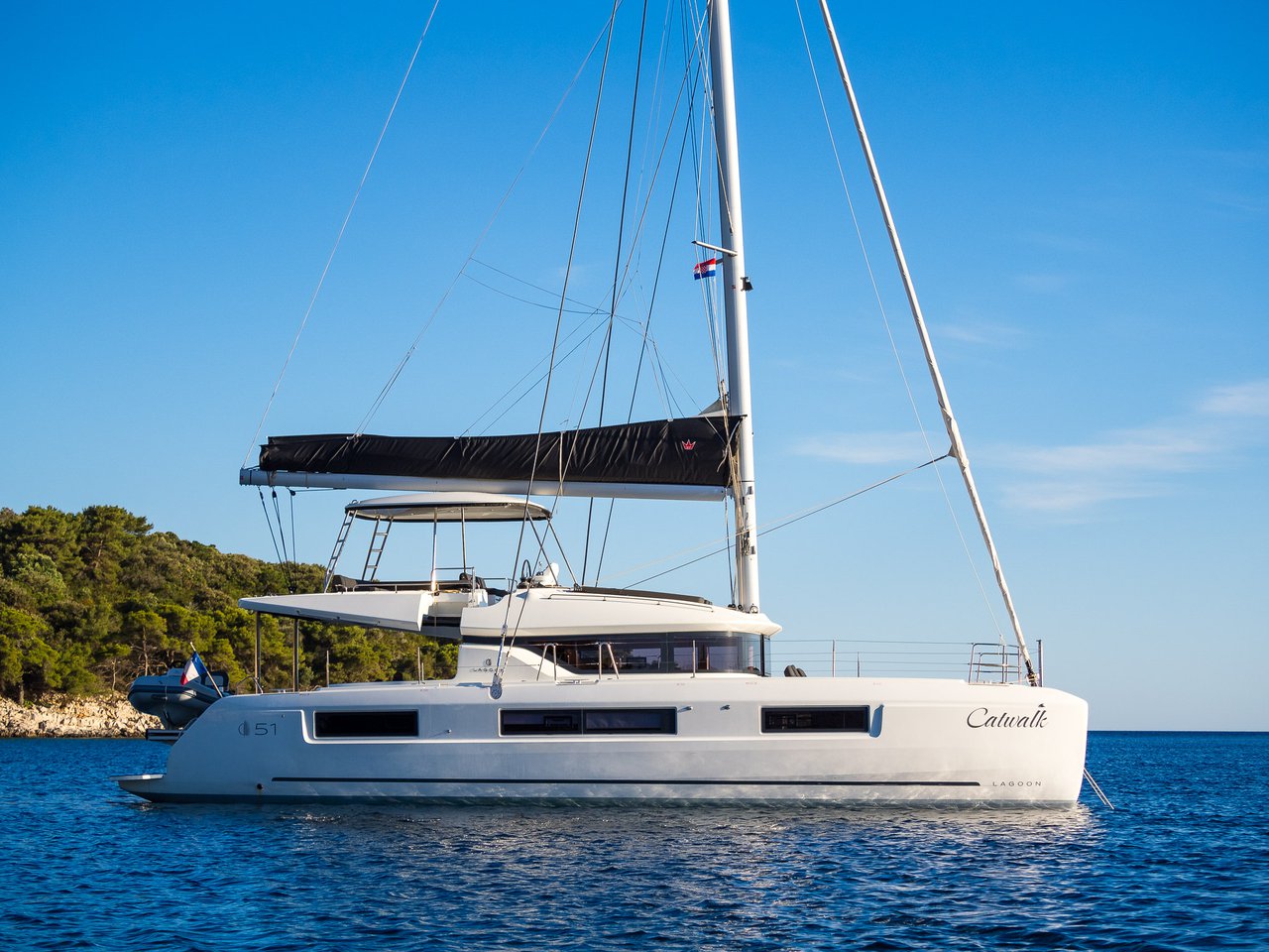 Photo #9 - Lagoon 51 OW - 4 + 1 cab. (Catwalk) in Kastela - 42315