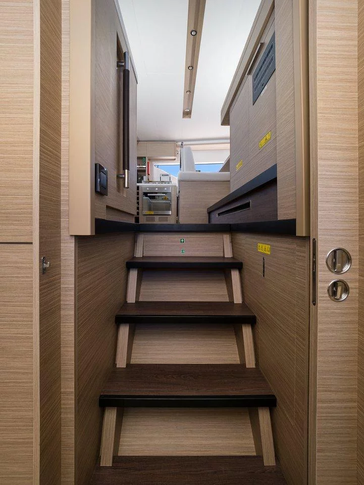 Lagoon 51 OW - 4 + 1 cab. (Catwalk)  - 16