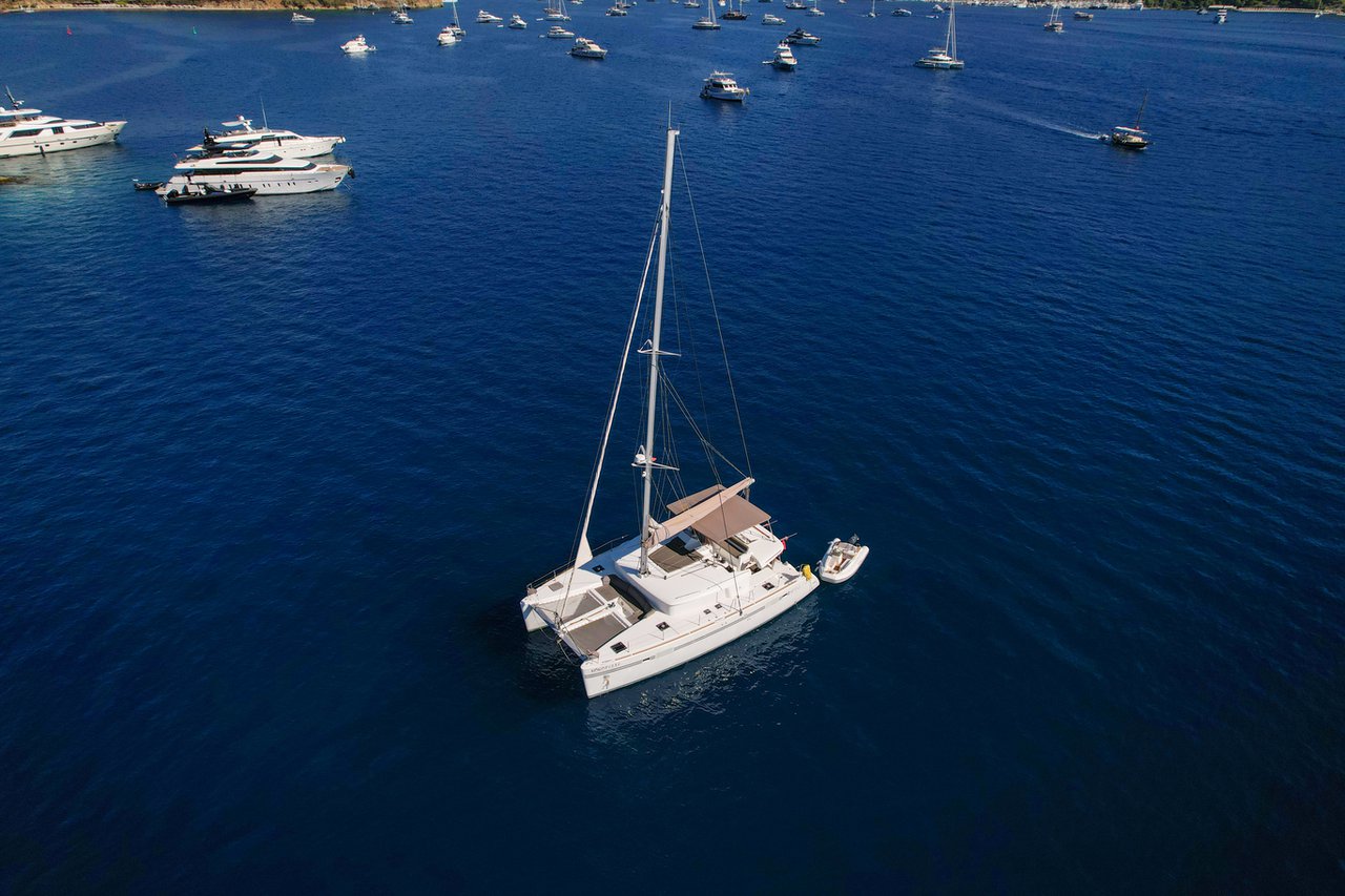 Photo #4 - Lagoon 450 F - 3 + 2 cab. (Kokopelli) en Gocek - 42317