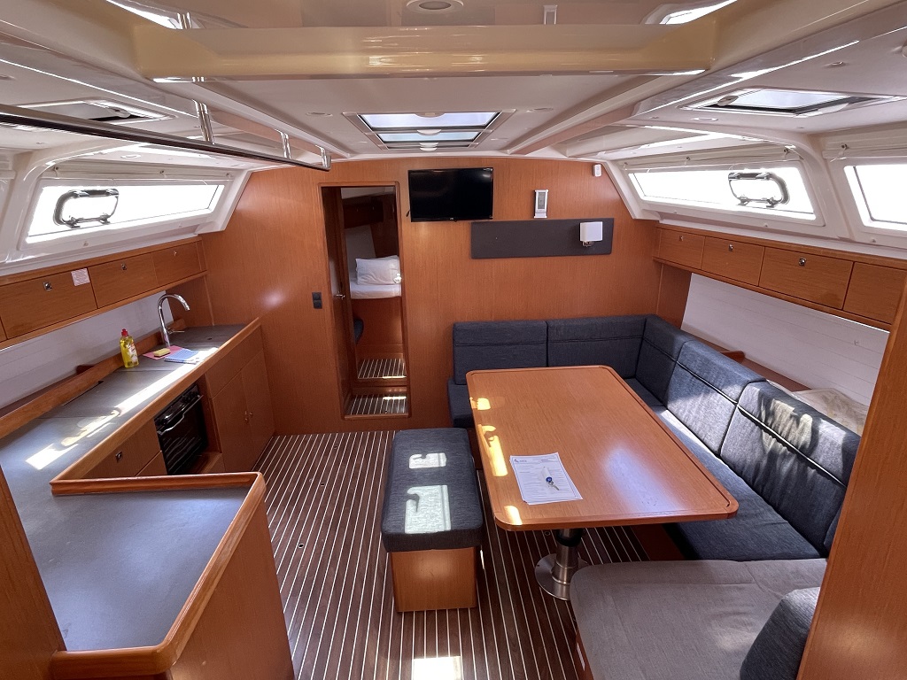 Photo #8 - Bavaria Cruiser 50 (Sirena) in Sukosan - 42344