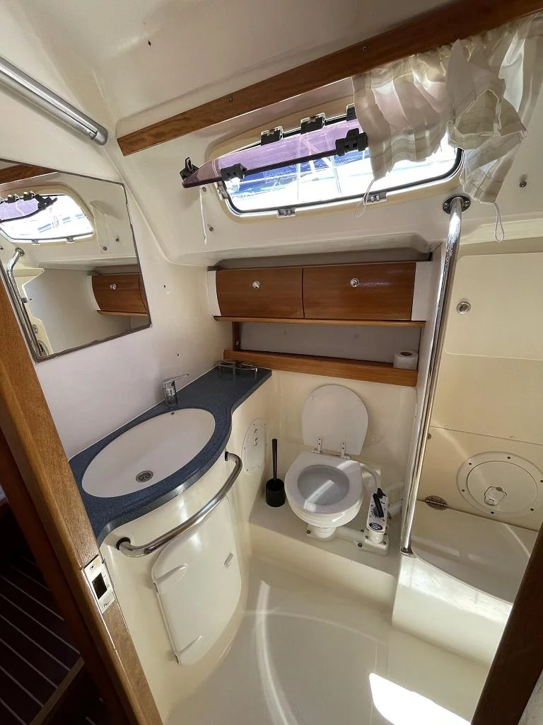 Bavaria 46 Cruiser (Maestral)  - 15