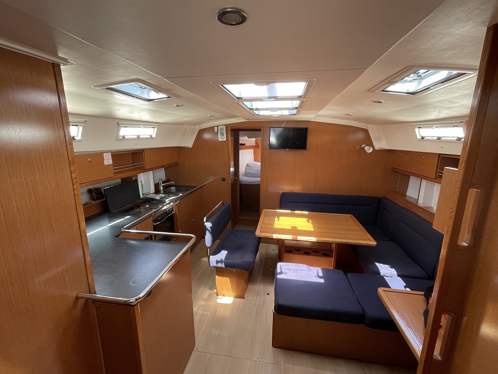 Photo #9 - Bavaria Cruiser 45 - 4 cab. (Sophia) in Sukosan - 42349