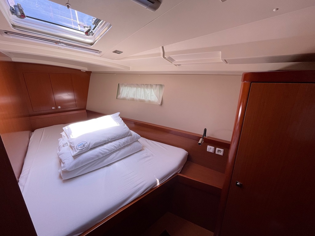 Photo #18 - Oceanis 45 - 4 cab. (Golden Dreams) en Sukosan - 42350