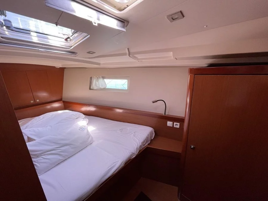 Oceanis 45 - 4 cab. (Golden Dreams)  - 19