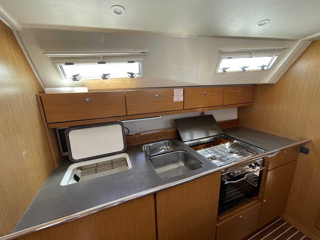 Photo #8 - Bavaria Cruiser 40 (Marisa) in Sukosan - 42354