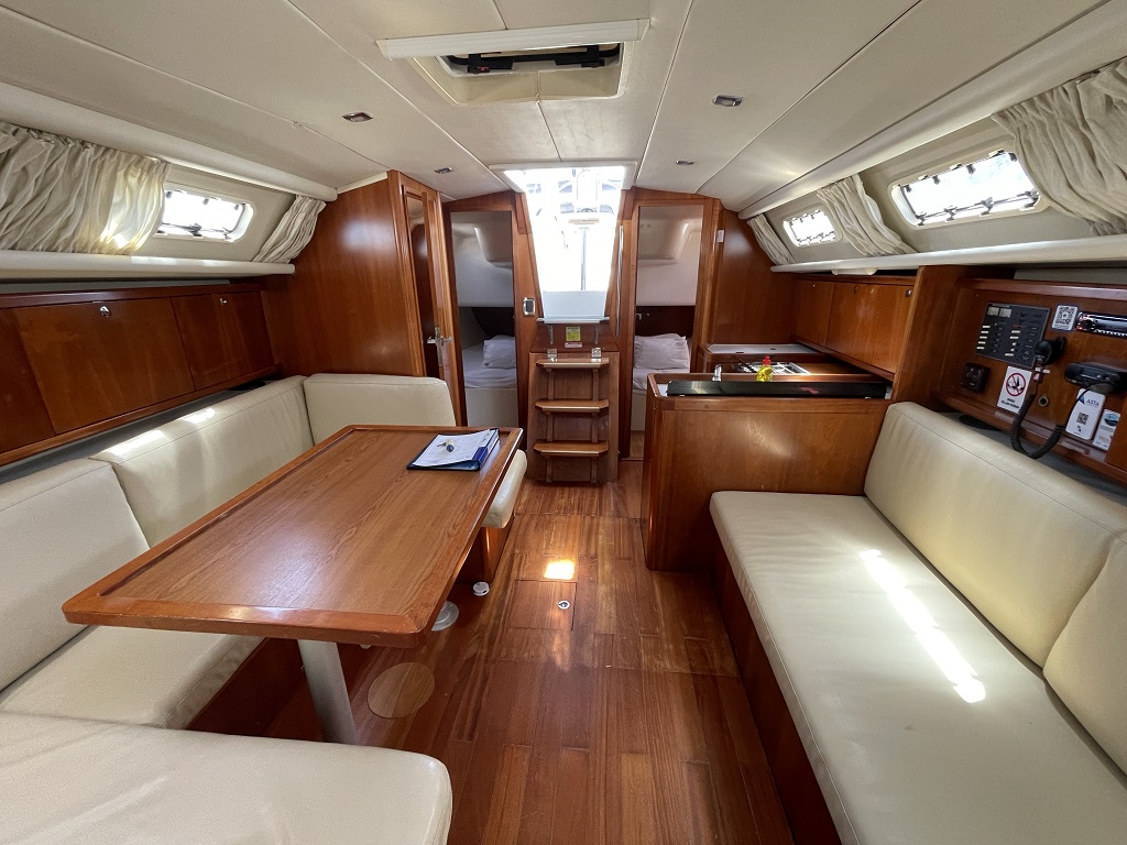 Photo #6 - Eminence 40 (White Dreams) in Sukosan - 42357