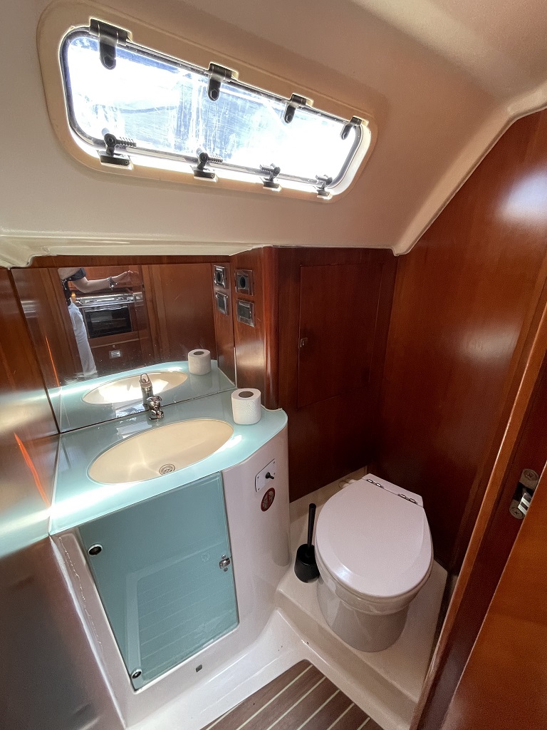 Photo #13 - Eminence 40 (White Dreams) in Sukosan - 42357