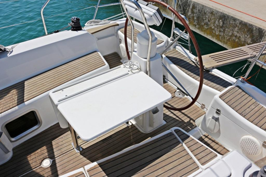 Photo #4 - Sun Odyssey 36i (Sedna) en Sukosan - 42358