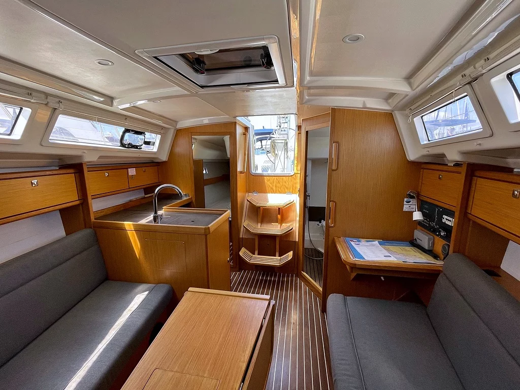 Bavaria Cruiser 33 (Chiara)  - 10