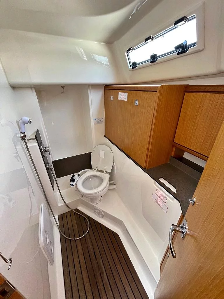 Bavaria Cruiser 33 (Chiara)  - 15