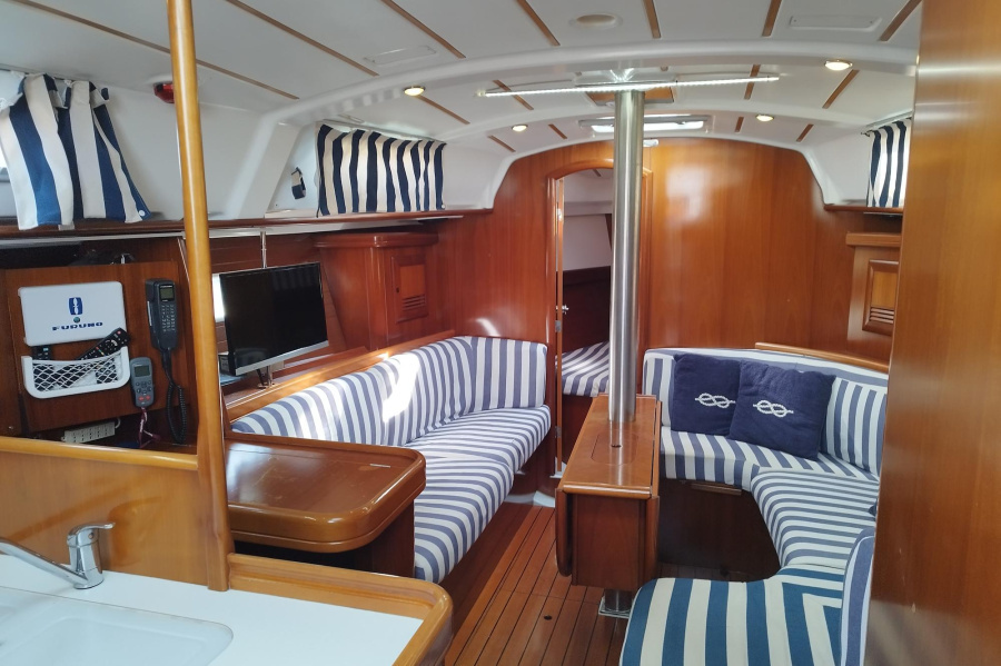 Photo #9 - Oceanis 361 (Anthemis) en Porto Rotondo - 42386
