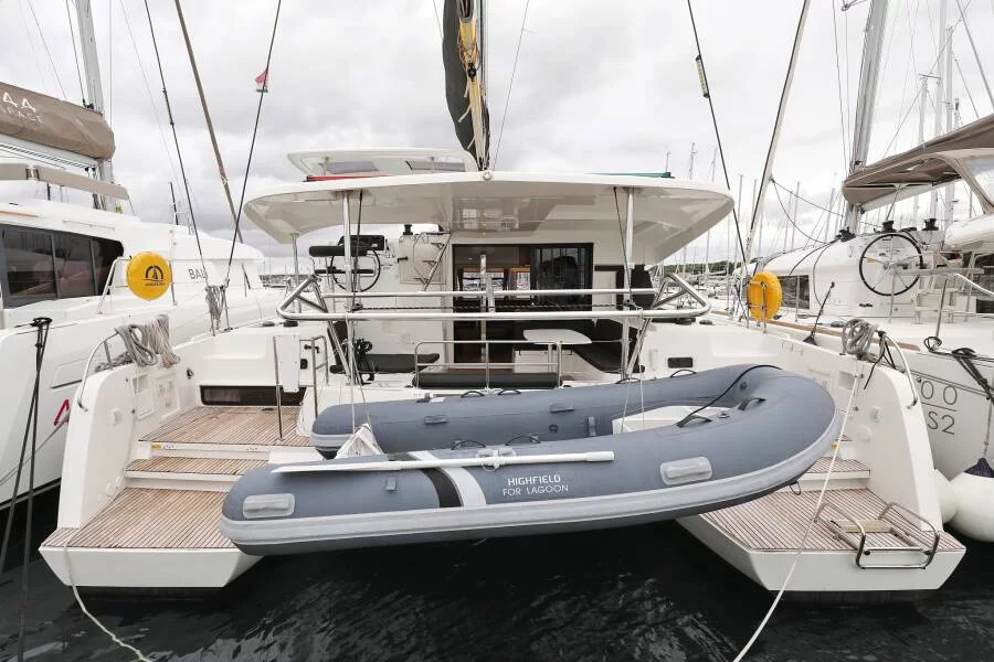 Lagoon 42 - 4 + 2 cab. (Ice Cat)  - 2