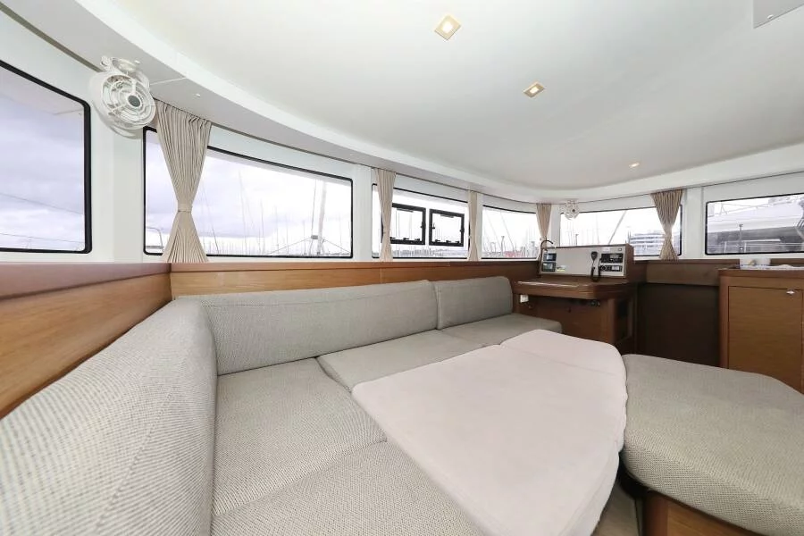 Lagoon 42 - 4 + 2 cab. (Ice Cat)  - 15