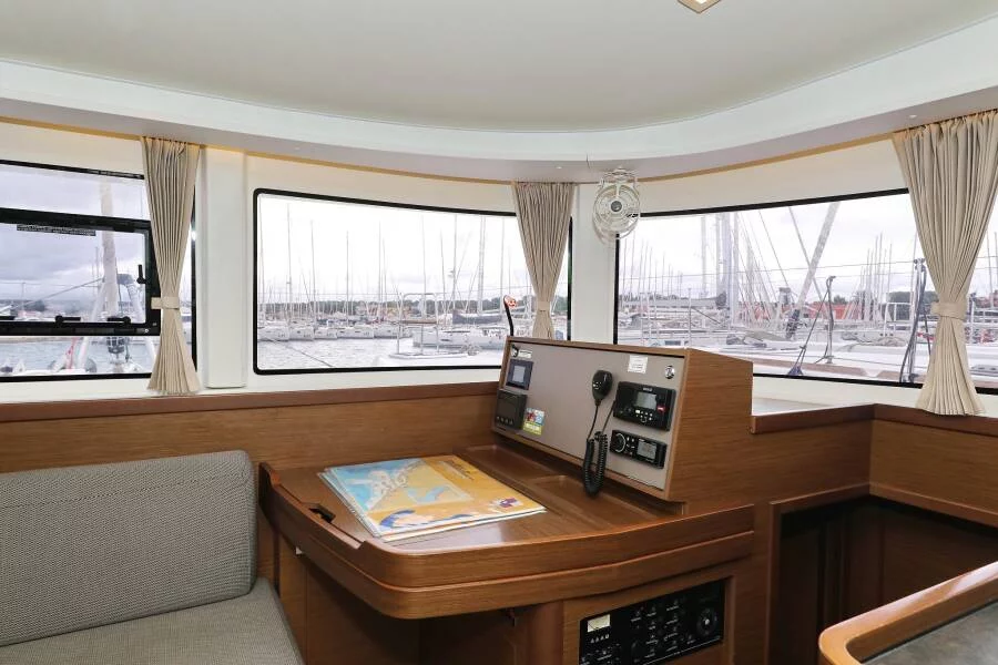 Lagoon 42 - 4 + 2 cab. (Ice Cat)  - 34