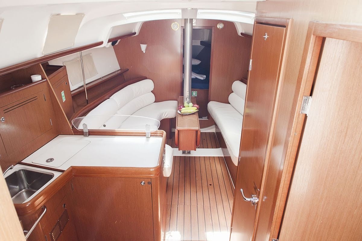 Photo #10 - Oceanis Clipper 343 (Ariadne) in Preveza - 42429