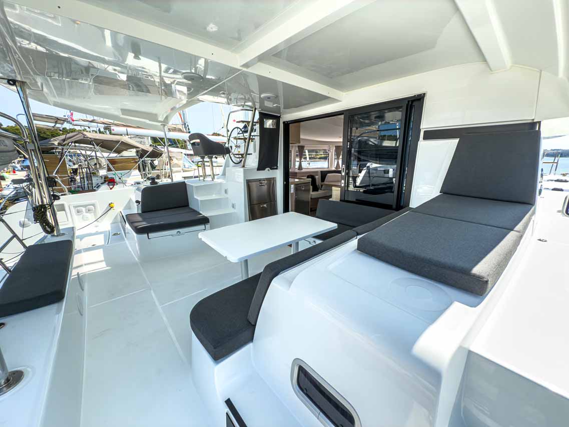 Photo #5 - Lagoon 42 Millenium (Zoe) in Pula - 42449
