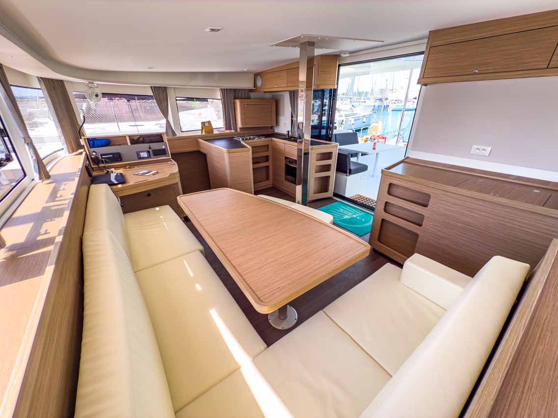 Photo #12 - Lagoon 42 Millenium (Zoe) in Pula - 42449