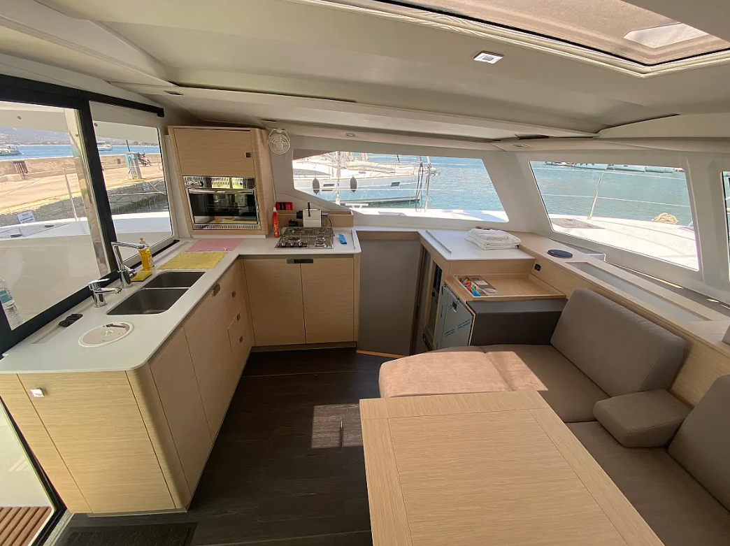 Photo #6 - Fountaine Pajot Isla 40 - 4 cab. (Elia) en Lefkada - 42450