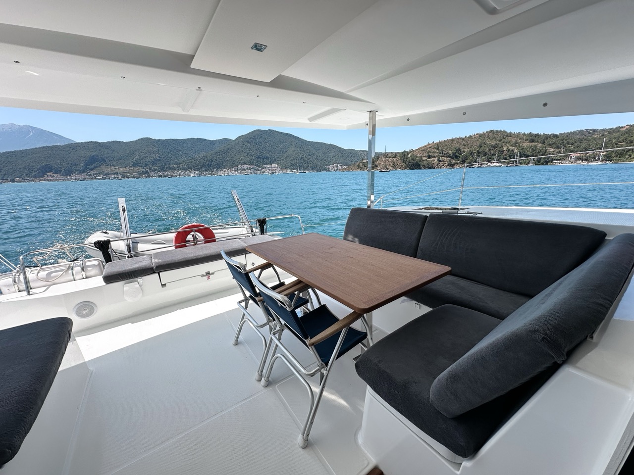 Photo #11 - Fountaine Pajot Isla 40 - 4 cab. (Portofino) in Fethiye - 42454