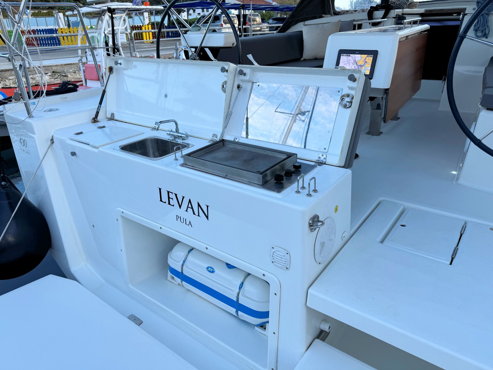 Photo #15 - Dufour 430 GL (Levan) en Pula - 42573