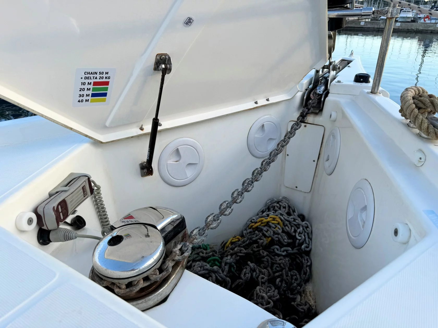 Dufour 430 GL (Levan)  - 21